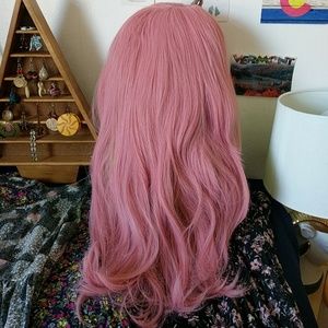 🍨 Long Powder Pink Wig
